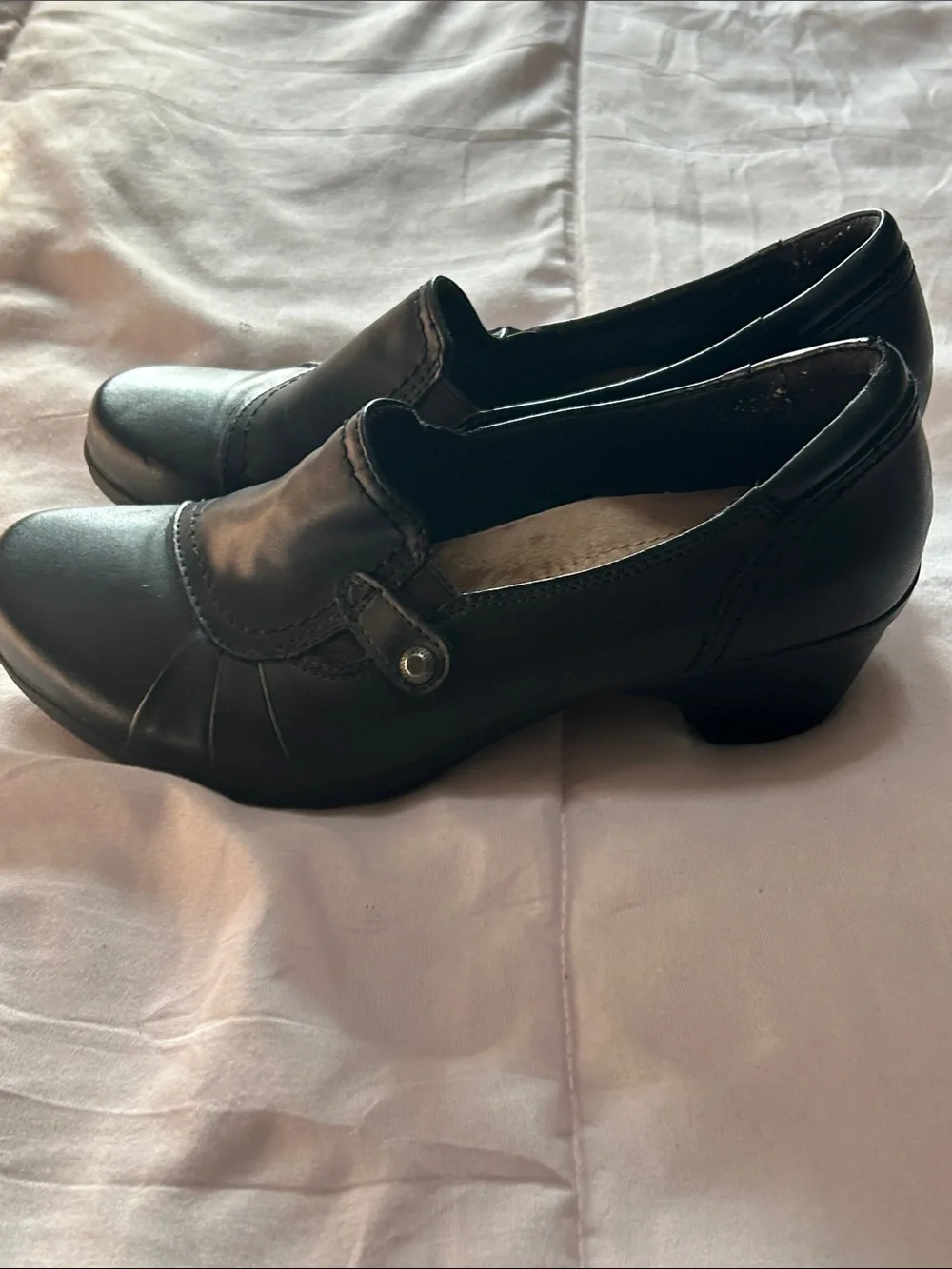 Earth Origins Black Slip-On Comfort Loafers for Women Size 7.5